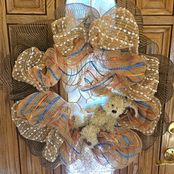 Handcrafted Patriotic/Xmas Burlap & Mesh Weath with Boyd’s Bears PARKER B. POOCH - Picture 3 of 9